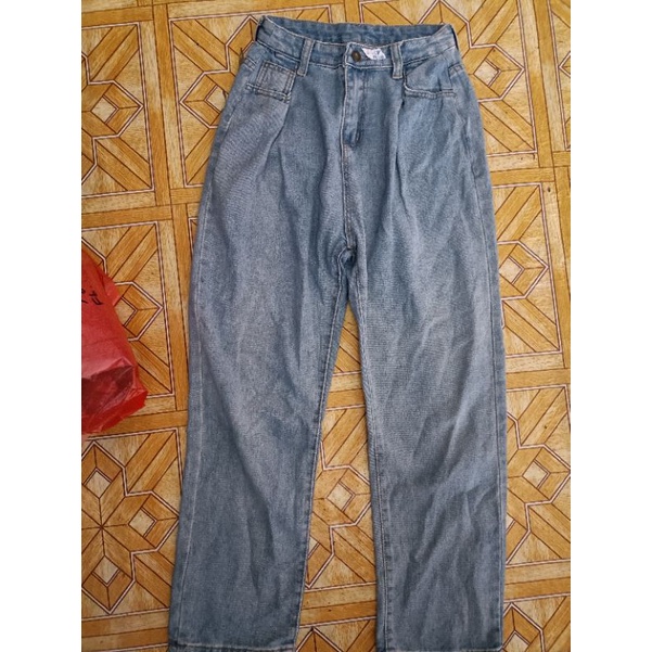 Quần jeans