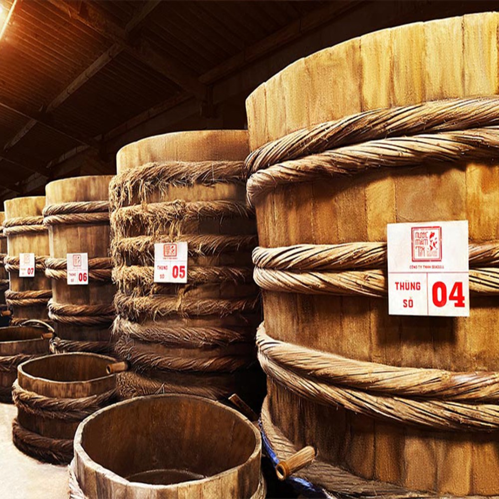 [ Bán chạy nhất ] Thùng 6 chai nước mắm nhỉ xuất khẩu Làng Chài Xưa Nhãn Xanh 500ml/chai | BigBuy360 - bigbuy360.vn