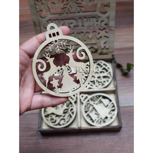 Trang trí noel cắt lase