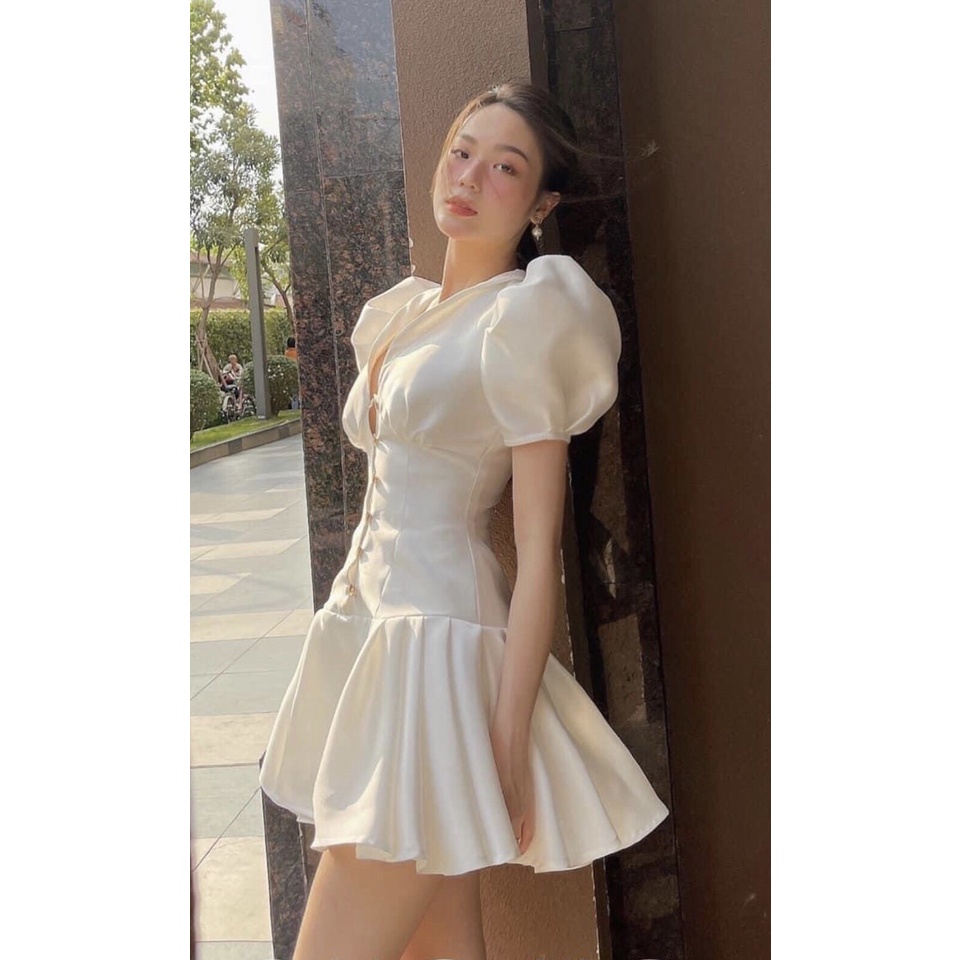 Đầm Tafta tùng xếp li