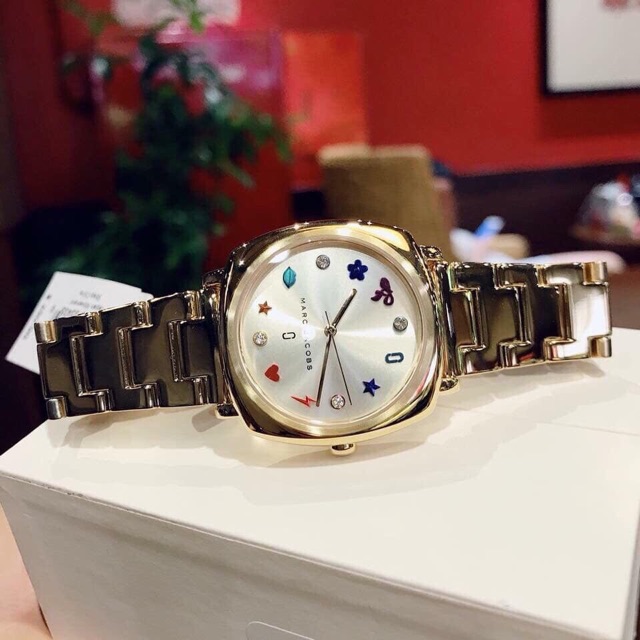 Đồng hồ Marc Jacob