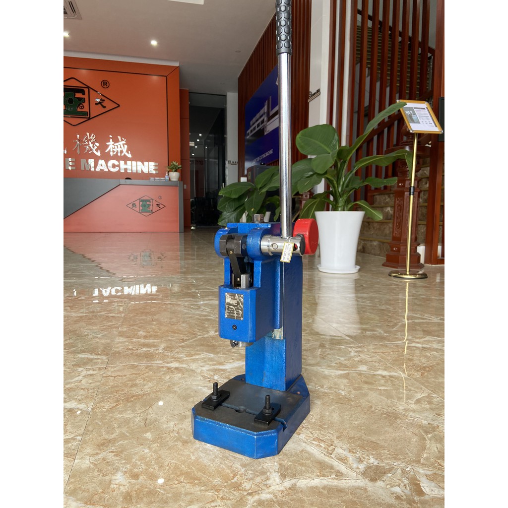 MÁY DẬP GẠT TAY J03 - 1.0A