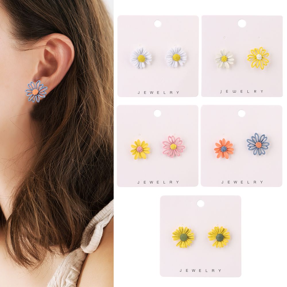 Bông Tai Hình Hoa Cúc Nhỏ Dễ Thương Phong Cách Hàn Quốc Cho Nữ