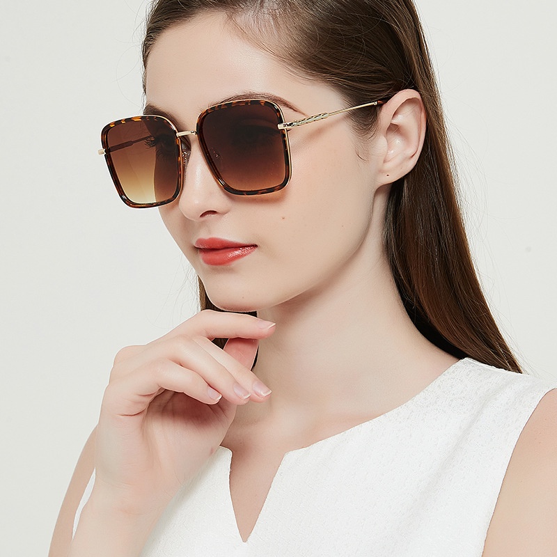 Kính mát nữ mắt vuông, kính thời trang cao cấp chống tia UV400 - KM57
