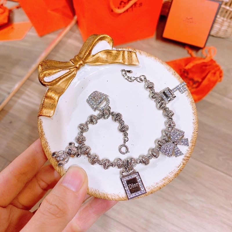 Vòng tay bi charm cao cấp