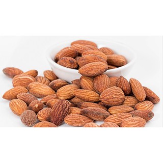 MIX 4 LOẠI HẠT TÁCH VỎ 500GR  (óc chó vàng, macca, hạnh nhân, điều)