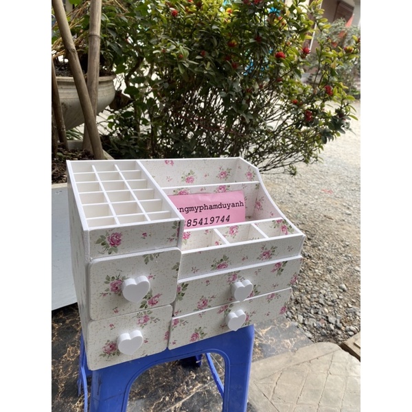 Kệ đựng mỹ phẩm 4 hộc màu hoa nhí tiện dụng