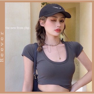 Áo Thun Croptop Cổ Vuông