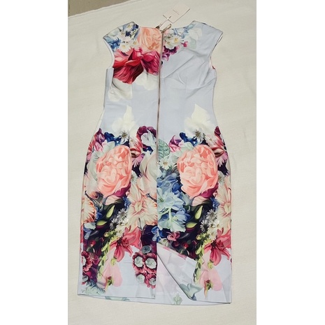 Đầm Ted baker dáng bút chì hoa in siêu đẹp size 3