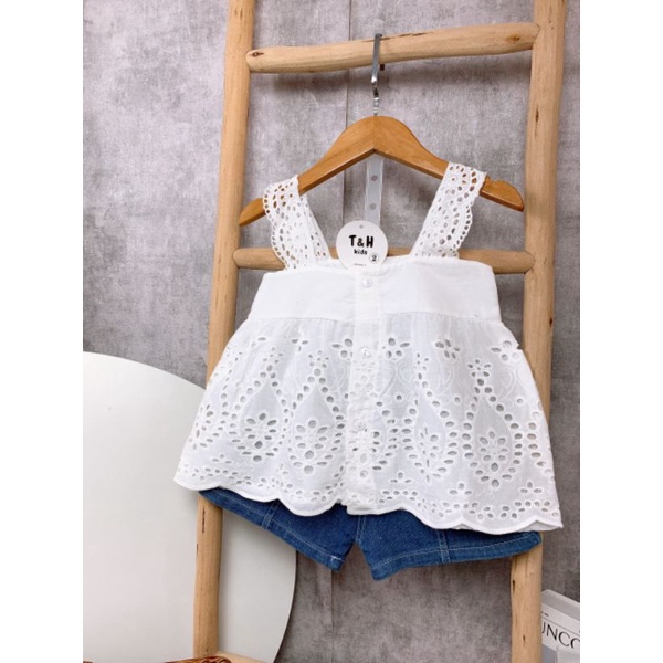BỘ HAI DÂY REN PHỐI QUẦN BÒ MỀM CHO BÉ GÁI