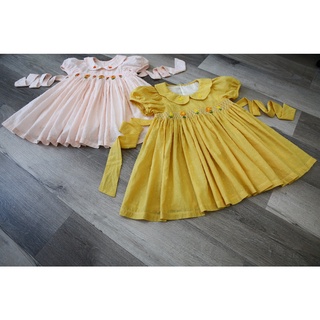ĐẦM SMOCK CỔ SEN THÊU HOA