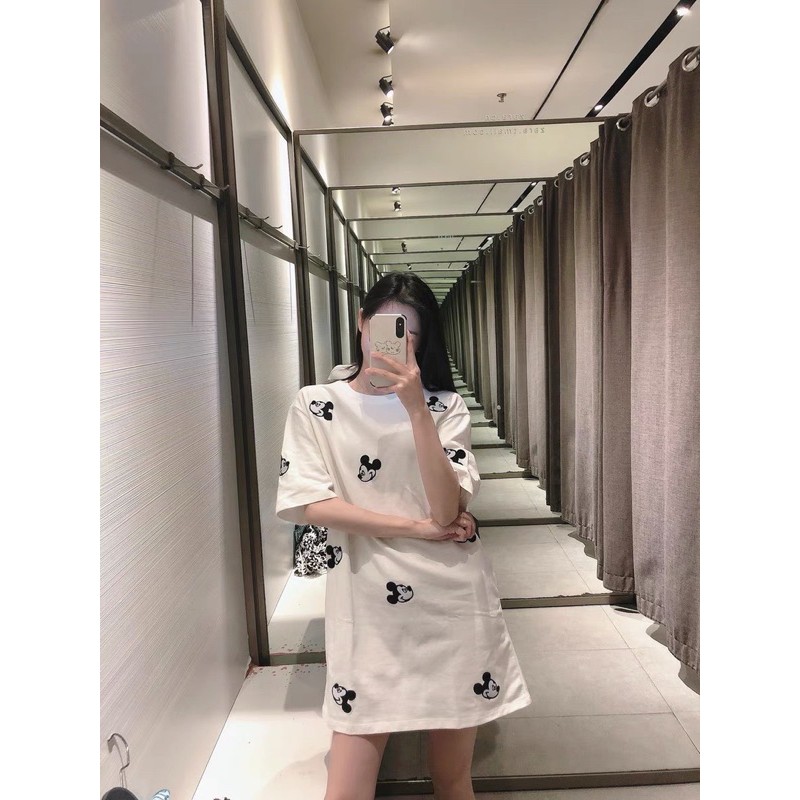 Váy pull mickey