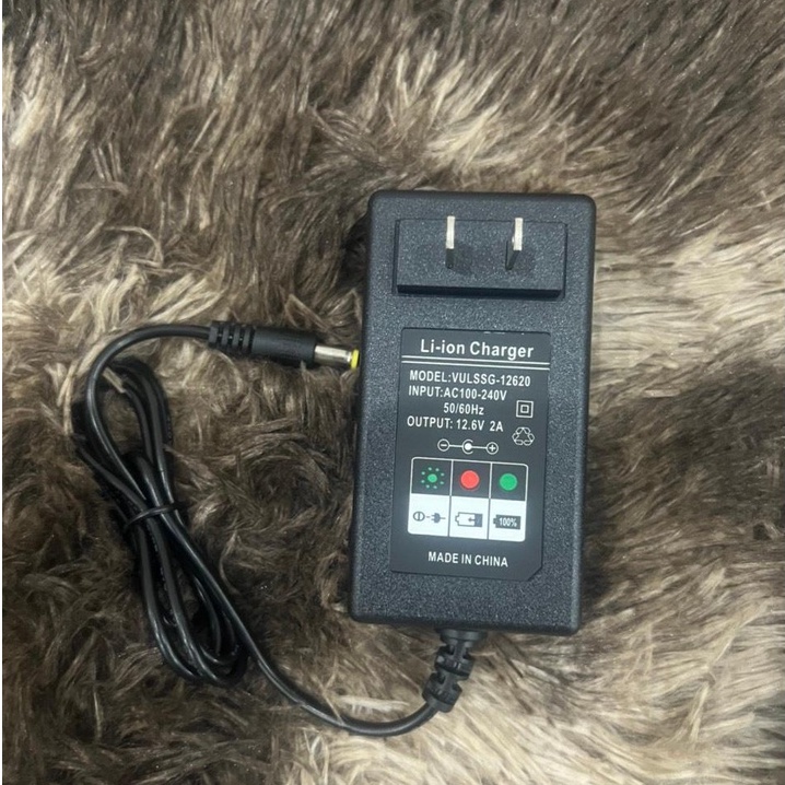 Sạc mẫu mới 3S, 4S, 5S  , có đèn báo đầy, jack sạc 5.5*2.5mm. BN.