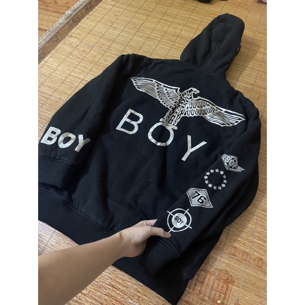 pass áo khoác hiệu boy của nam