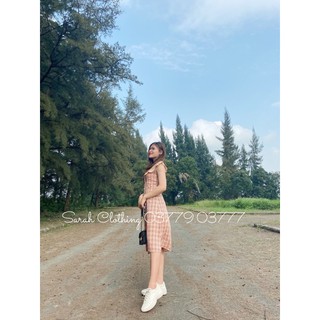 Đầm sát nách