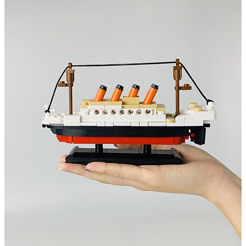 Đồ chơi xếp hình Lego 3D mô phỏng tàu Titanic dành cho giáo dục trẻ em