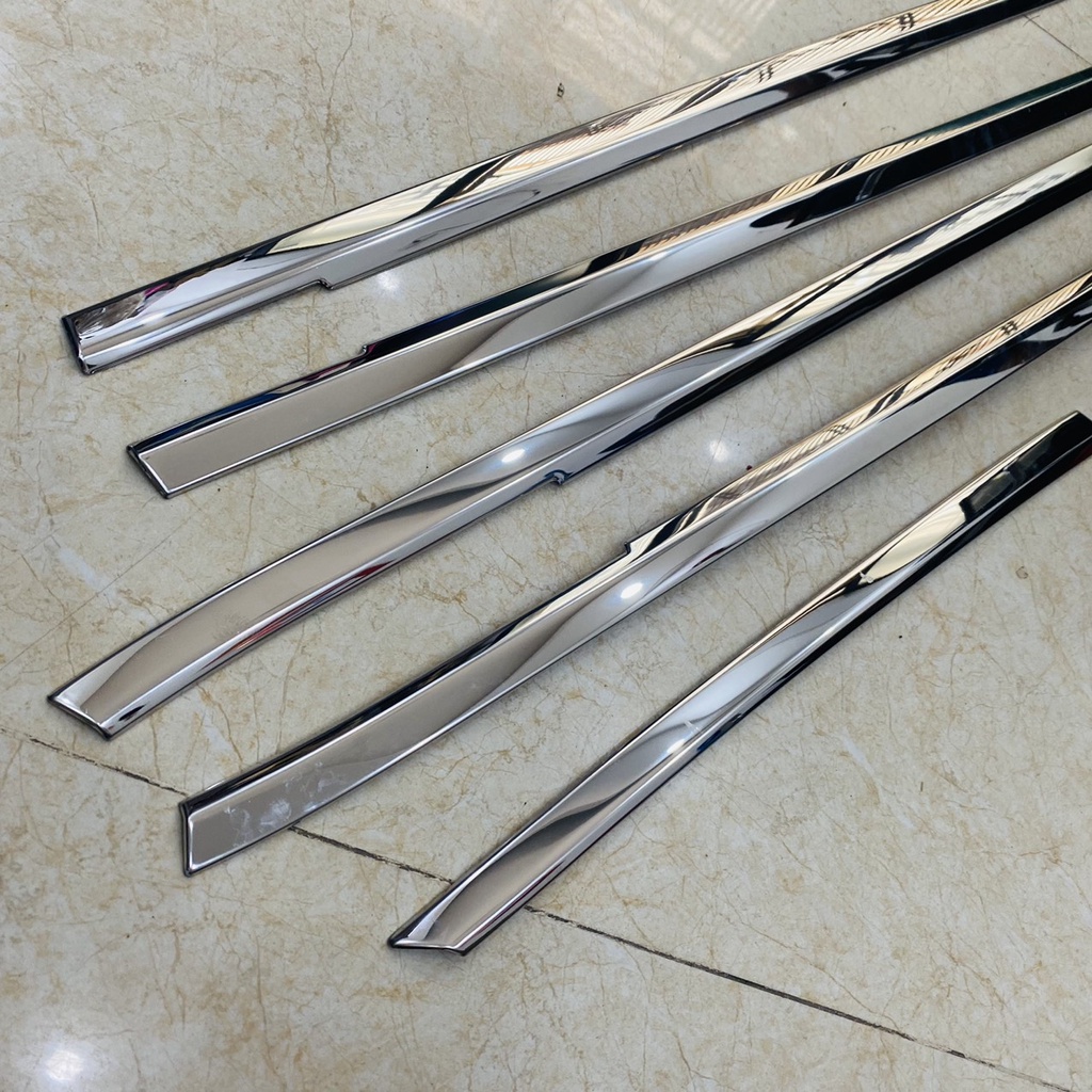Nẹp Chân Kính Inox Hyundai Tucson 2022 2023 - 6 chi tiết - Chất Liệu Inox Sáng Bóng, Trang trí viền kính cửa xe