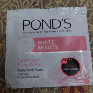 Sữa rửa mặt Pond's Trắng Hồng Rạng Rỡ gói 4g