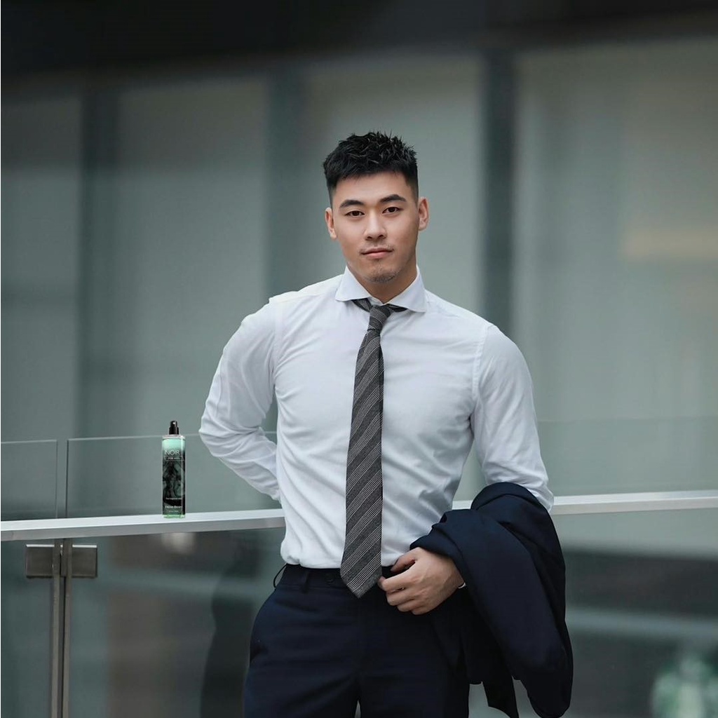 Xịt Thơm Toàn Thân Cho Nam Noir For Men Fine Fragrane Body Mist 236ml