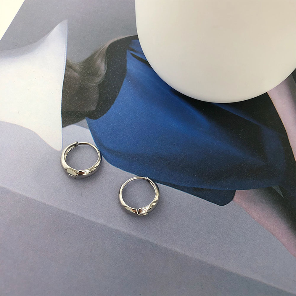 Hoa tai tròn đơn giản thanh lịch cho nữ