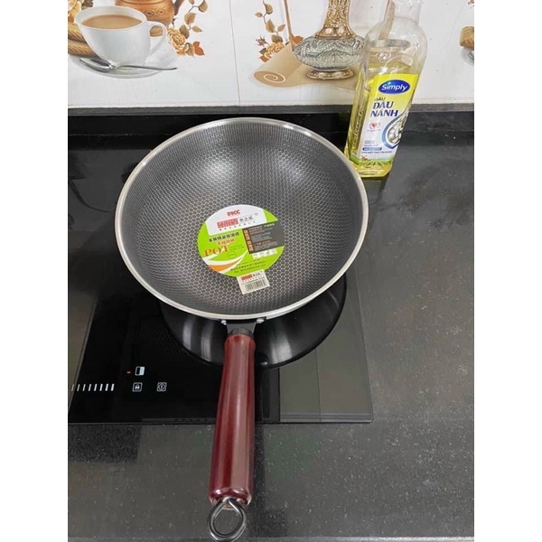 Chảo tổ ong cán gỗ size 32cm,lòng chảo sâu phủ chống dính cao cấp