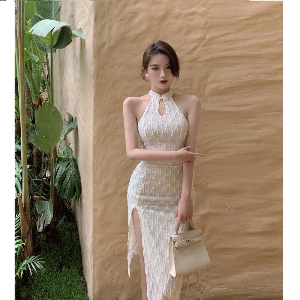 Đầm sườn xám dáng dài xẻ tà cho các nàng thích phong cách gợI cảm