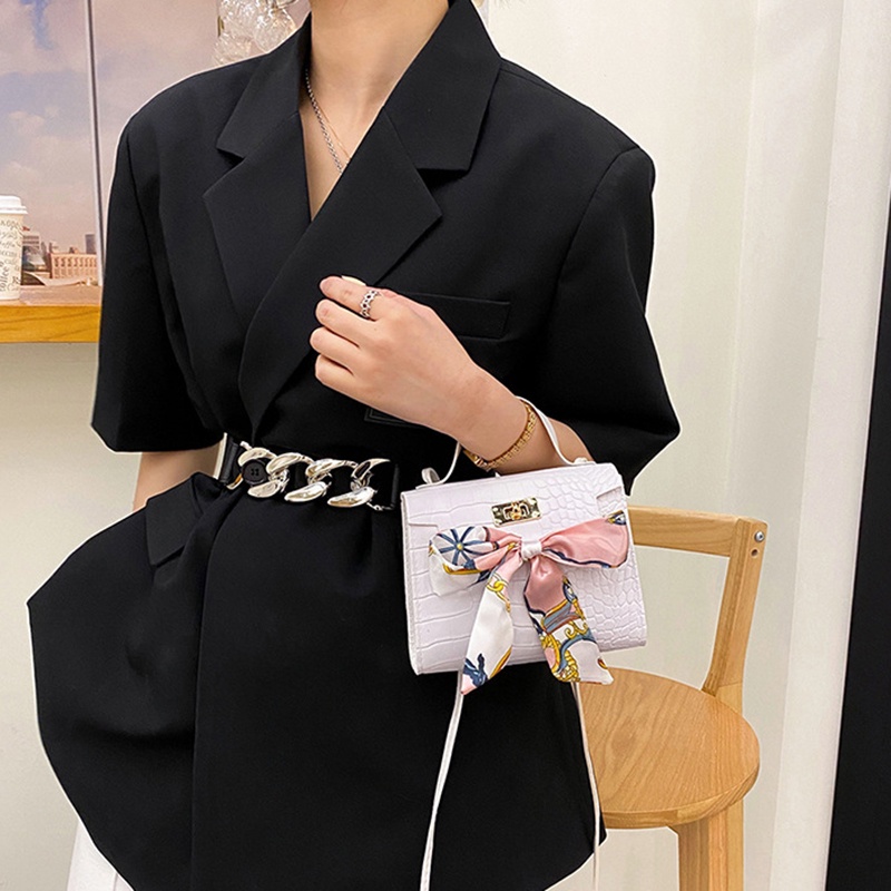 Túi đeo chéo IELGY đính nơ bằng vải lụa thời trang đường phố dành cho nữ