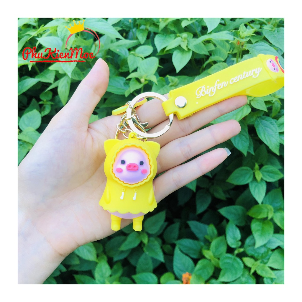 Móc chìa khóa đôi dành cho tình bạn, tình yêu hình chú heo mặc áo mưa siêu cute