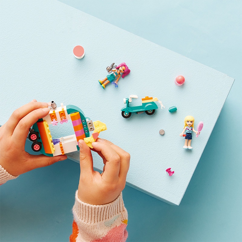 Đồ Chơi LEGO Tiệm Làm Đẹp Di Động Của Stephanie 41719 (94 chi tiết)