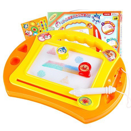 (HÀNG XUẤT NHẬT) BẢNG VẼ CHO BÉ ANPANMAN (KÈM 4 CHÂN TRỤ LÀM BÀN, TẶNG DECAL dán xịn sò, 2 con dấu xinh xắn)