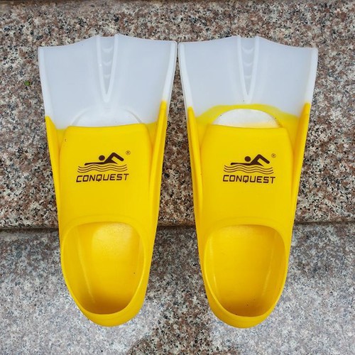 Chân Vịt Tập Bơi Silicon Cao Cấp tặng kèm túi đựng, Chân Vịt Bơi /chân Vịt Lặn - LYLYSPORTS
