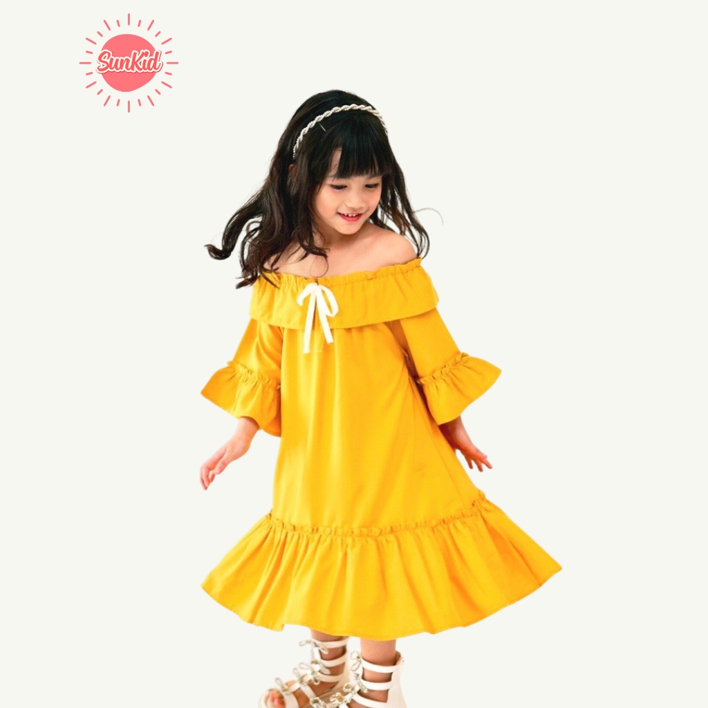 Váy đầm bé gái dáng suông xòe đính nơ hè vải trượt nhật Sunkid BT màu vàng size trẻ em 4-12 tuổi