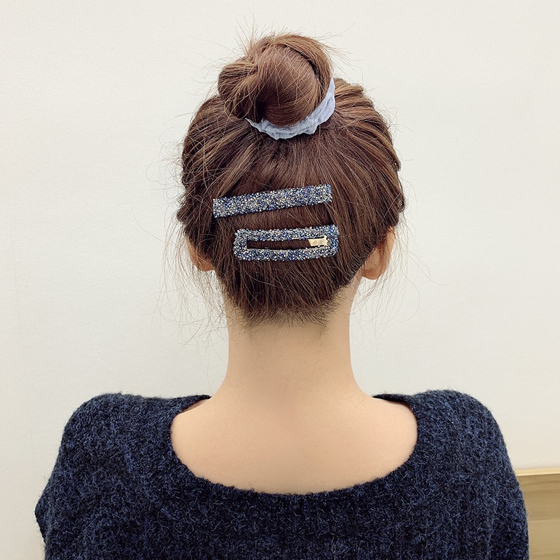 Bộ 2 Kẹp Tóc Đính Đá Pha Lê / Kim Cương Giả Hình Vuông Đơn Giản Phong Cách Hàn Quốc Cổ Điển Cho Nữ