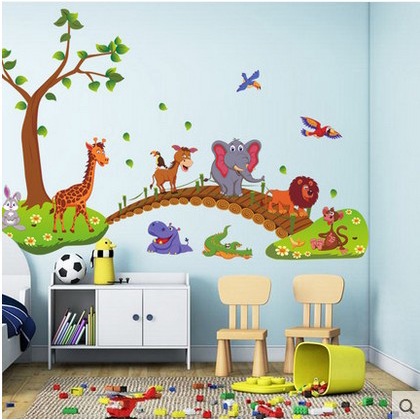 Decal dán tường Thú qua cầu