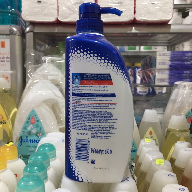 Dầu gội sạch gàu Head &amp; Shoulders Ultra Men Old Spice 650ml