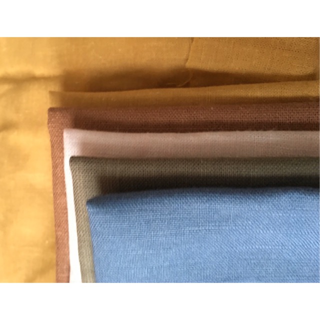 Vải linen và vải bố nhiều kích thước dùng để thêu móc khoá, kẹp tóc