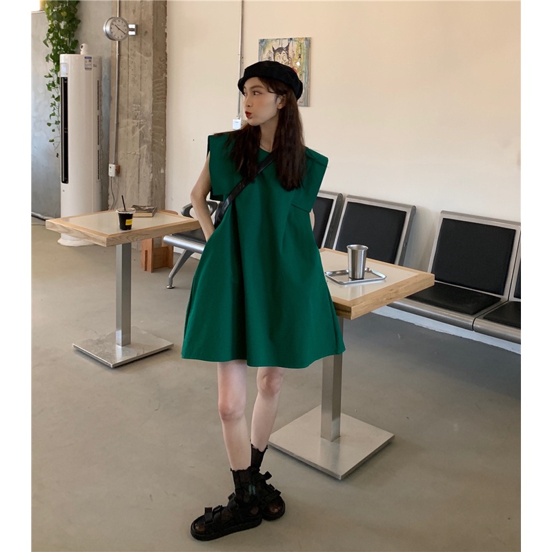 kumivn váy suông dáng xòe cổ điển màu xanh lá đen be