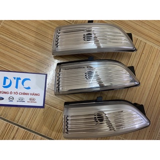 Xin nhan gương phải mazda bt50 2012-2021