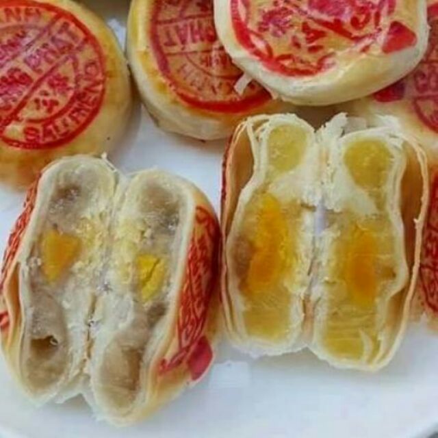 Bánh pía Sóc Trăng
