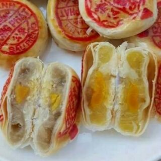 Bánh pía Sóc Trăng