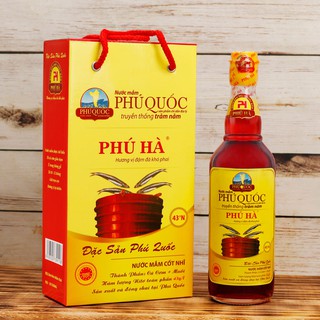 Hộp hai chai nước mắm Phú Quốc Phú Hà thượng hạng 43 độ đạm