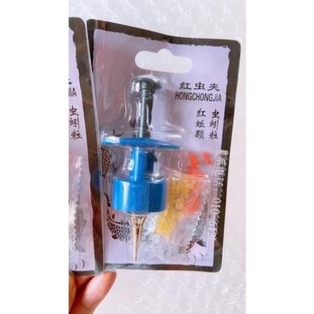 Kẹp gắp trùng giun, Mồi viên câu cá