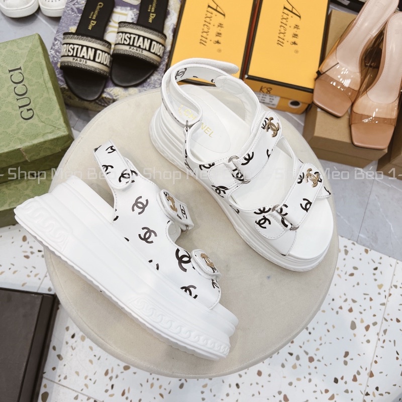 Sandal cn hoạ tiết quai dán ngang đế cao fullbox