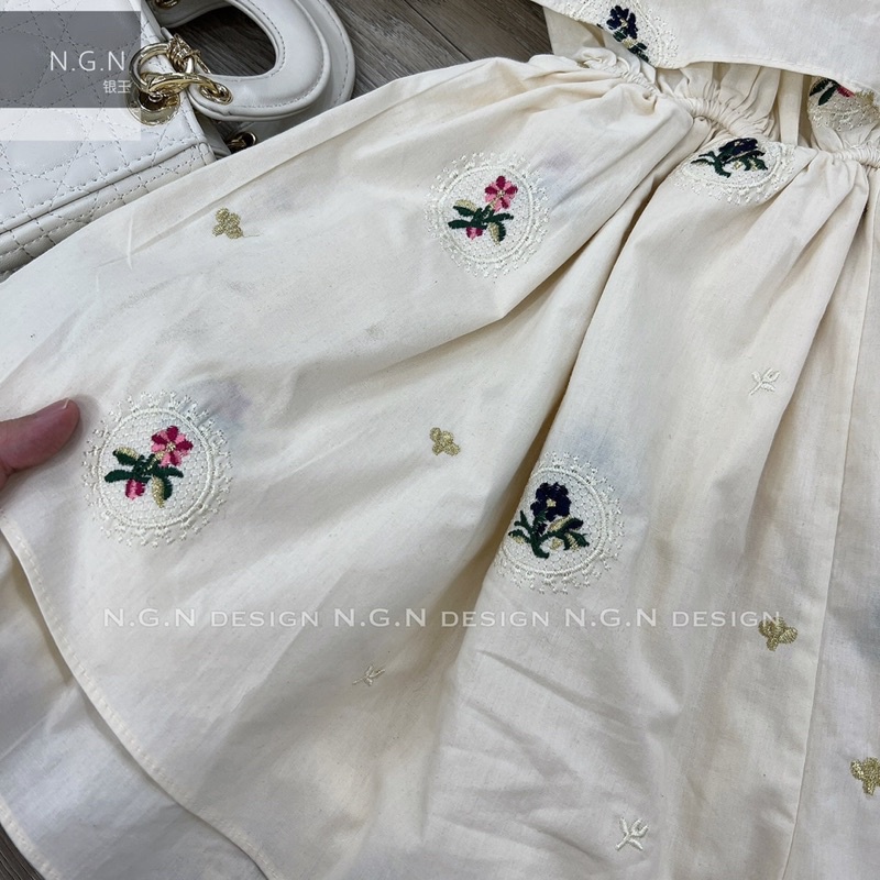 Jum thô hoa điệu đà