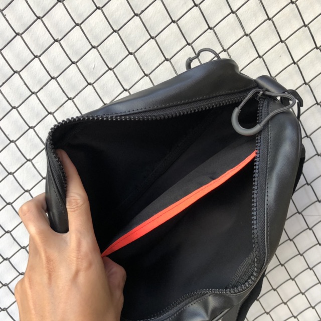 Túi đeo chéo crossbody da xịn | BigBuy360 - bigbuy360.vn