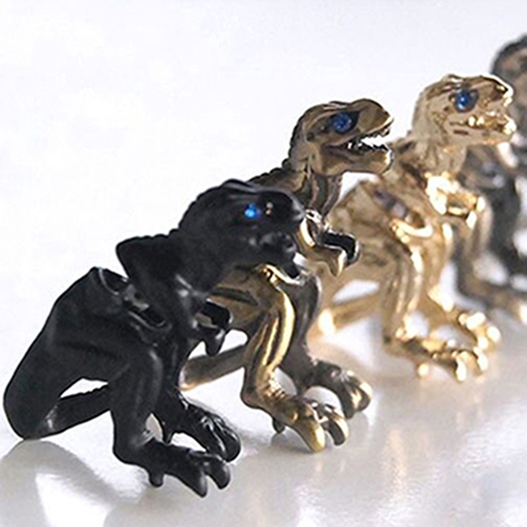 Một chiếc bông tai hình chú khủng long độc đáo