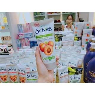 Tẩy da chết st ives mẫu mới nhất 2018