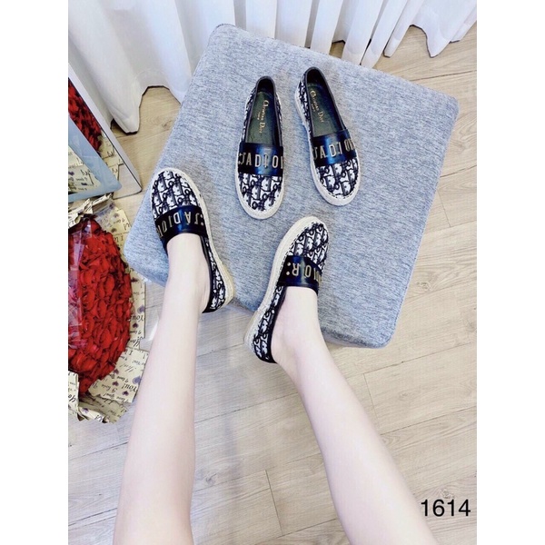 Giày lười nữ đế cói mẫu mới