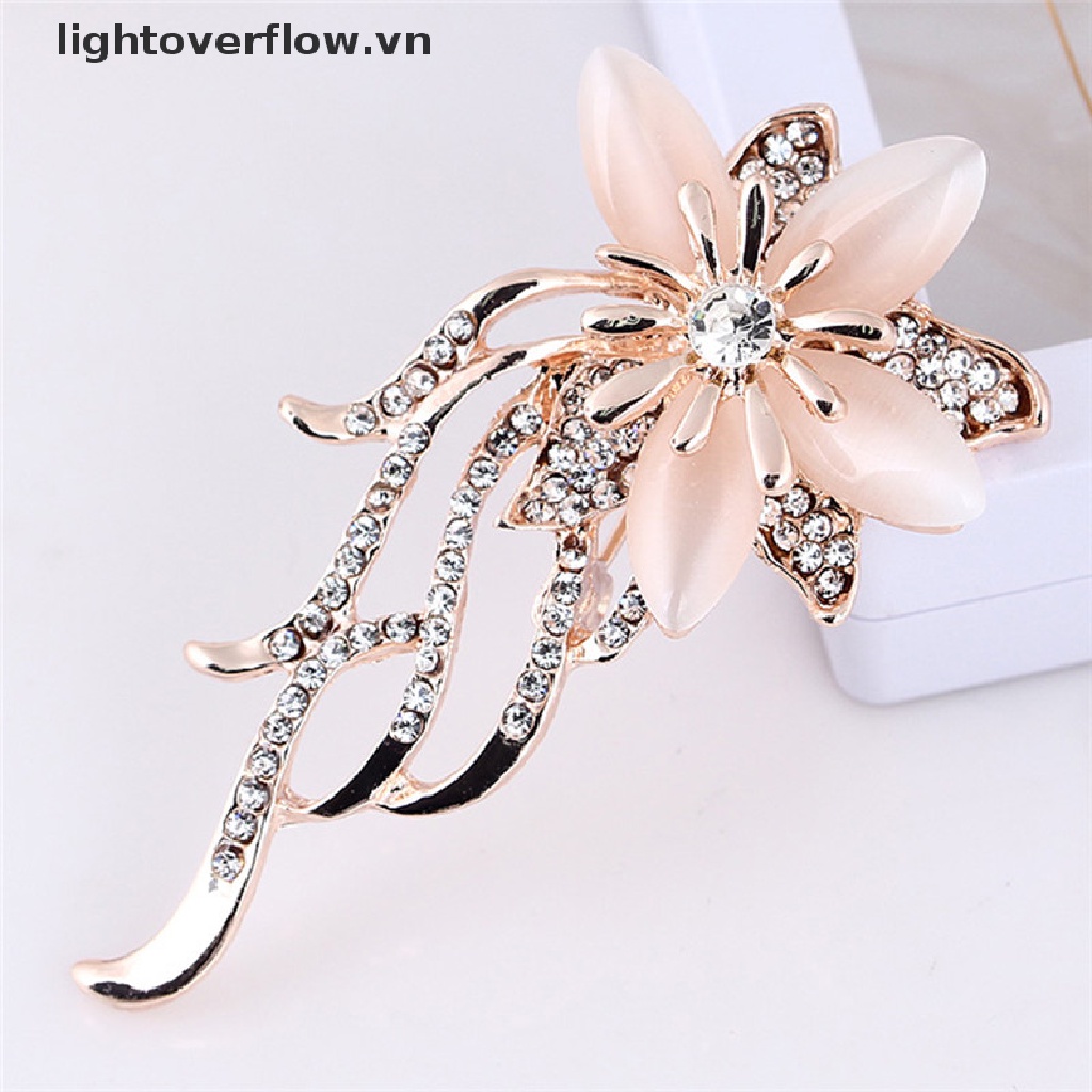 Ghim Cài Áo Hình Hoa Đính Đá Opal Pha Lê Sang Trọng Cho Nữ