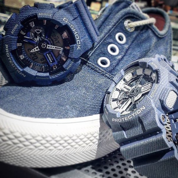 Đồng hồ nam Casio G Shock GA-110DC-2A7DR Dây Nhựa Màu Xanh Hoạ Tiết Jean - Chống Từ